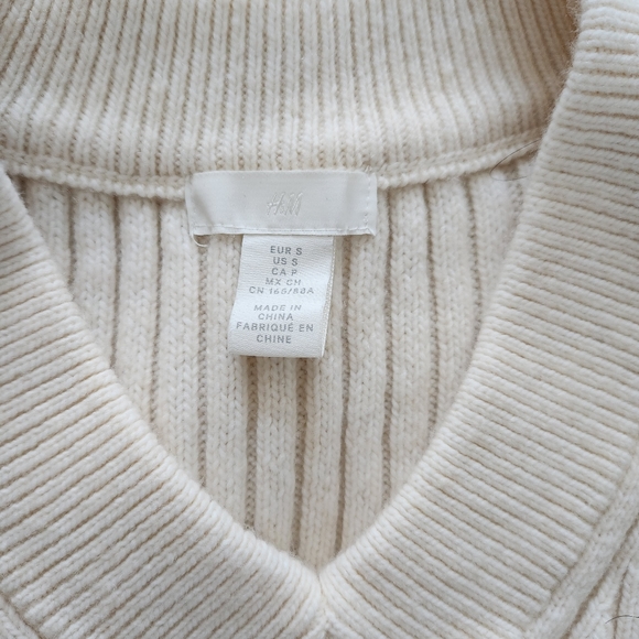 Knit vest - Picture 4 of 6